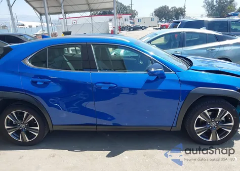 2022 Lexus Ux 200 Base z USA, uszkodzony, nr VIN JTHX3JBH0N2049742